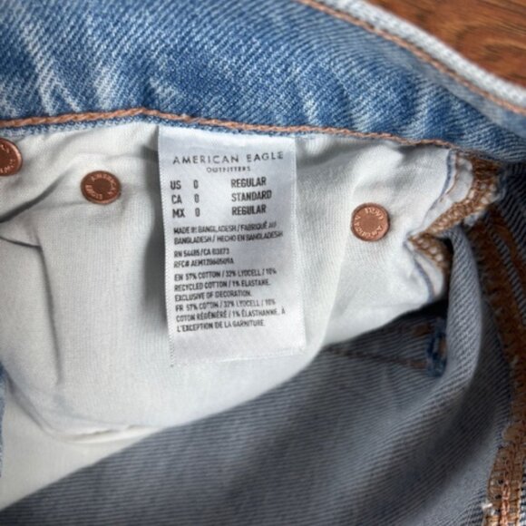 AE Ripped '90s Skinny Jean - Picture 9 of 11